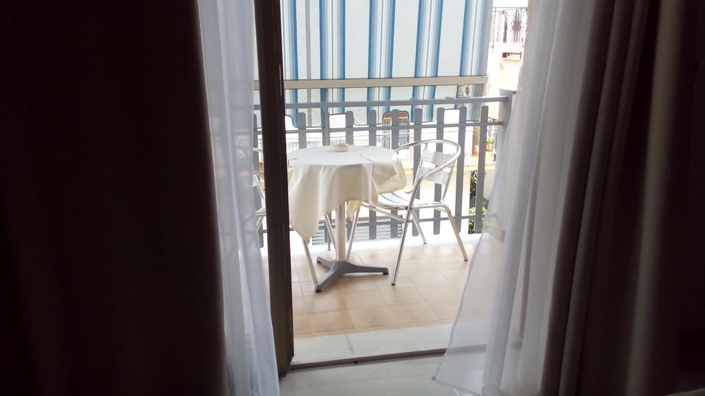B&B Mimosa Giardini Naxos Eksteriør bilde