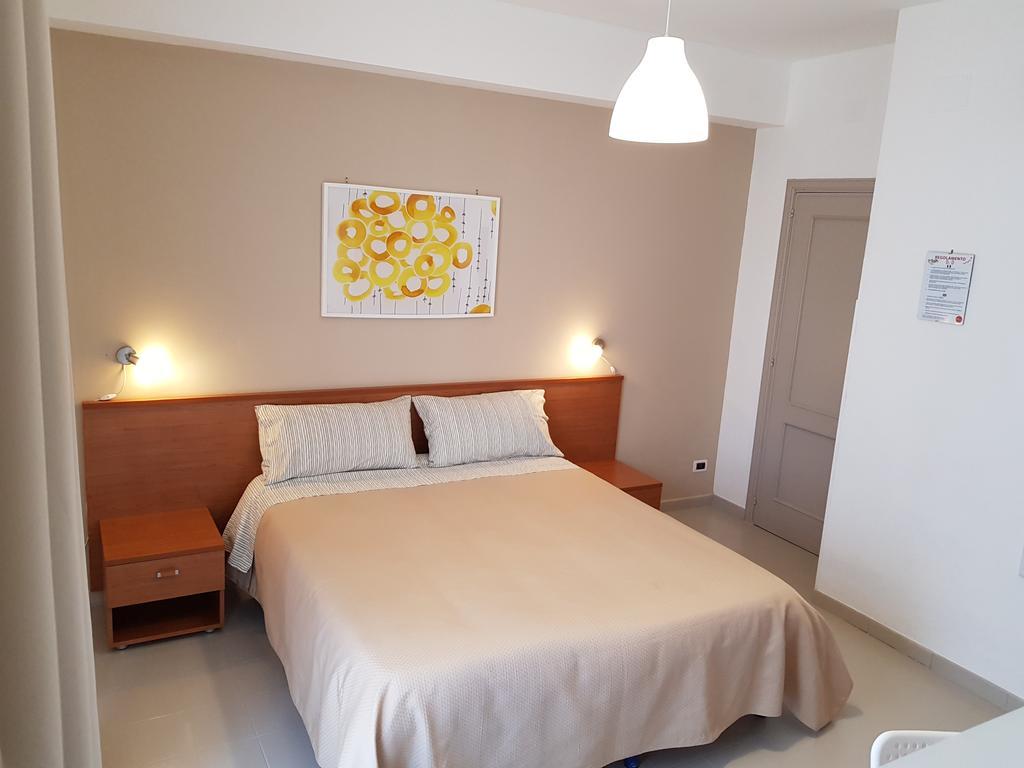 B&B Mimosa Giardini Naxos Eksteriør bilde