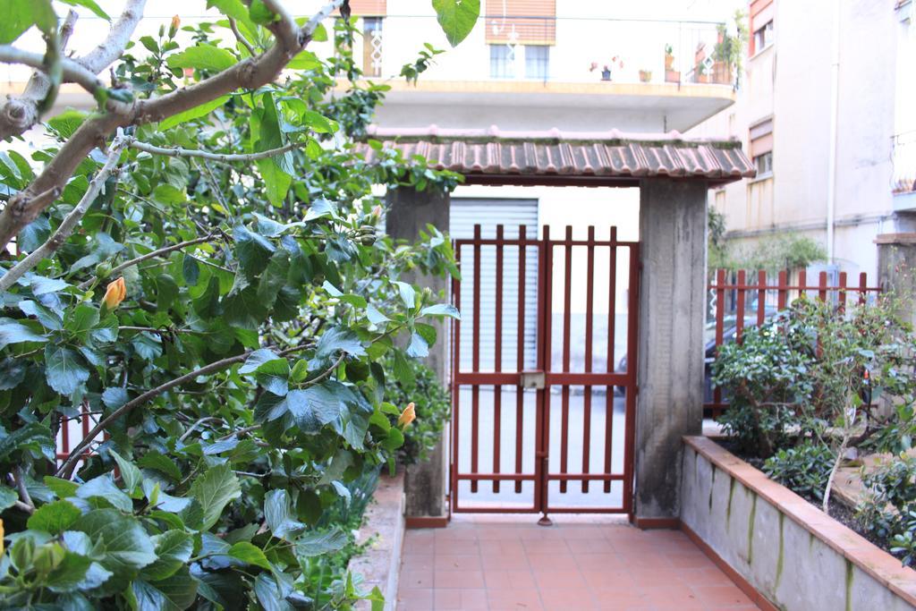 B&B Mimosa Giardini Naxos Eksteriør bilde